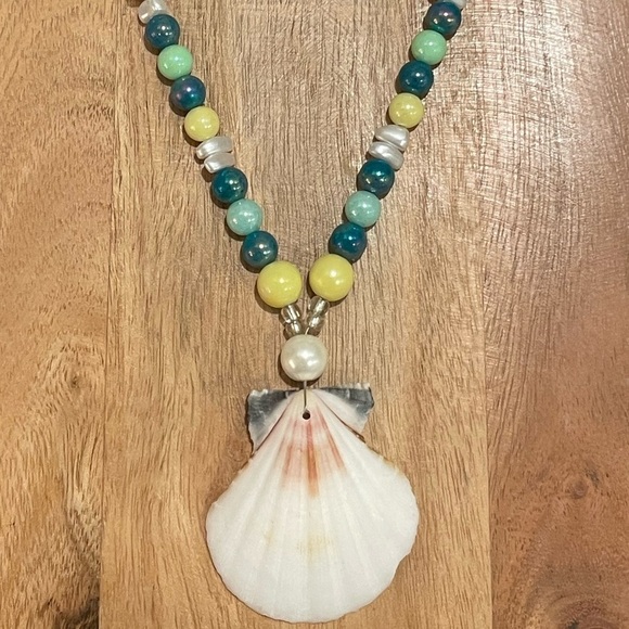 Seashell beaded pearl beach necklace nantucket yellow blue surfer girl toggle - Picture 11 of 14